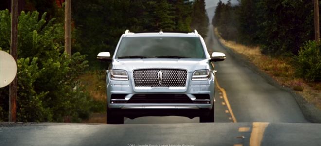 Matthew McConaughey protagoniza un avez más la campaña de Lincoln Navigator