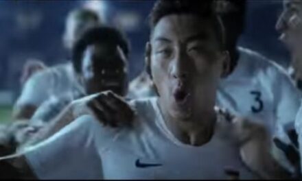 En el futuro de que muestra este spot, el fútbol de China provoca el llanto de Inglaterra