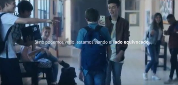 Movistar echa luz sobre una desgarradora visión del cyberbullying desde dos perspectivas