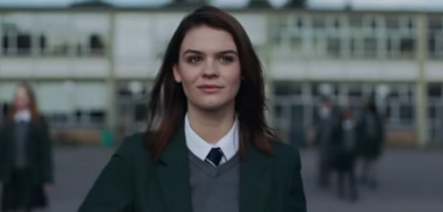 Los maestros son auténticos héroes en este emotivo spot