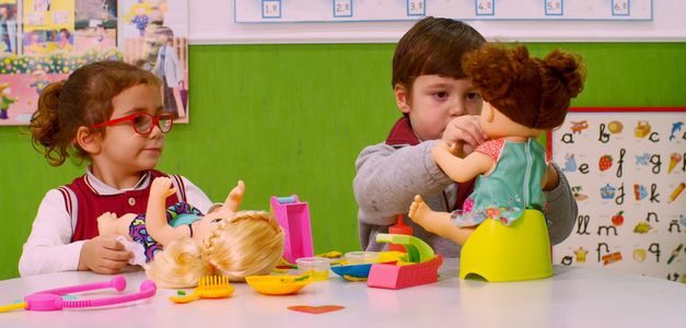 Hasbro se deslinda de los estereotipos de género en los juguetes en #JugandoIguales