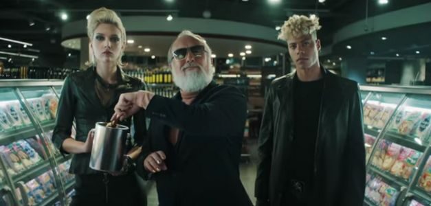 Este "superguay" spot da un giro de 180 grados a los spots de supermercados