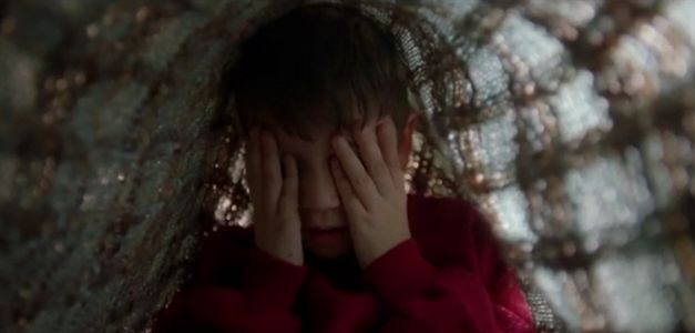 Refuge muestra el juego del escondite al que ningún niño quiere jugar