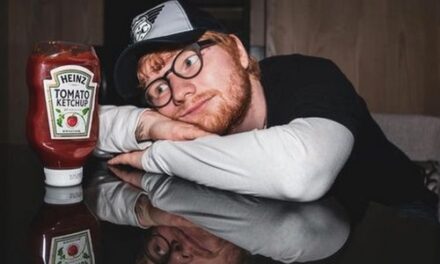 Heinz está de aniversario y lo celebra con una botella de ketchup "tatuada" como Ed Sheeran