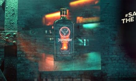 Jägermeister rediseña su etiqueta para apoyar a la castigada industria de la noche