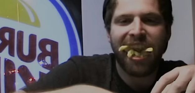 Las madrugadas en Burger King son de otro mundo, este spot brasileño da fe de ello