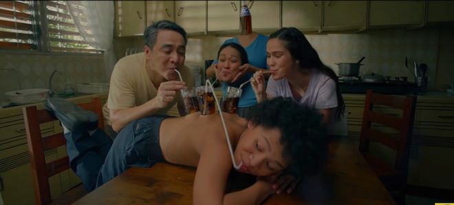 Este estrafalario spot filipino rompe esquemas para dar en la mente de la Generación Z