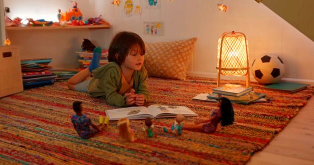 La nueva campaña de Barbie reclama los beneficios para los niños de jugar con sus muñecas