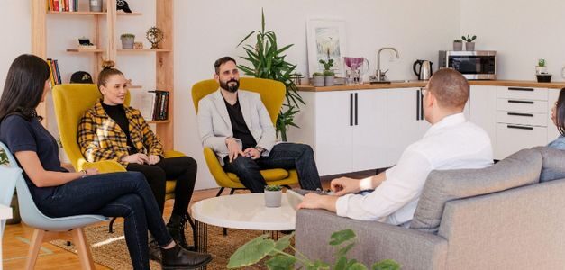Diversidad, equidad e inclusión son los temas más urgentes entre los CEOs y líderes empresariales
