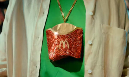 McDonald's transforma la basura en joyas de oro en esta campaña para Países Bajos