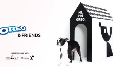 En esta conmovedora capaña, Oreo anima a adoptar a sus tocayos perrunos y felinos