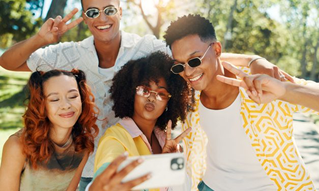 ¿El fin de una era? Las marcas cambian de estrategia frente a la pérdida de autenticidad de los influencers